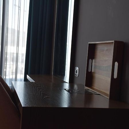 Coco Hotel Tirana Kültér fotó