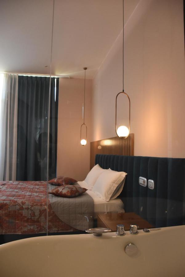 Coco Hotel Tirana Kültér fotó