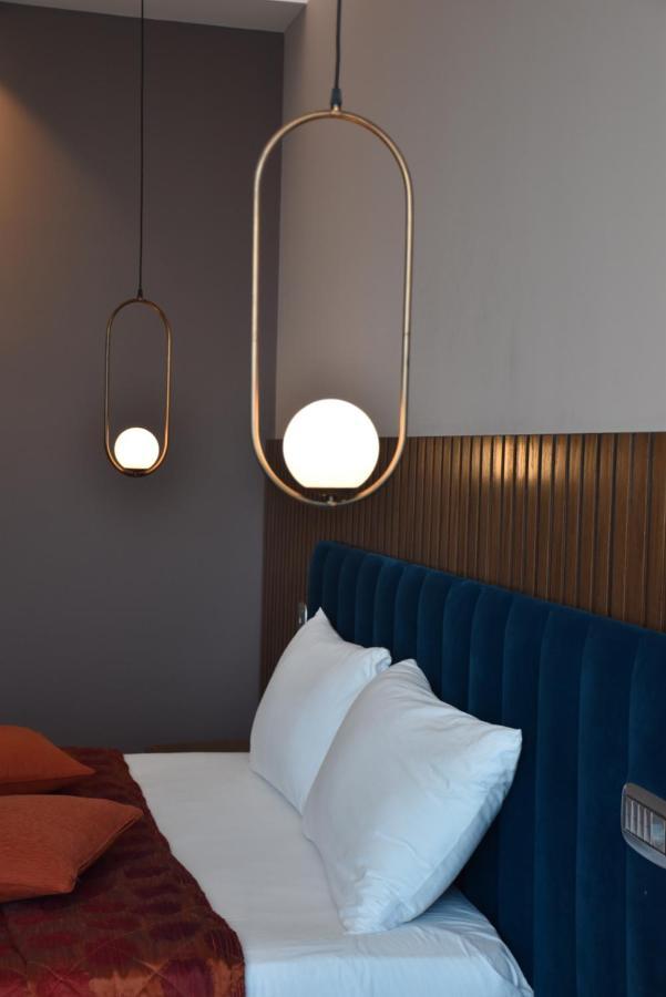 Coco Hotel Tirana Kültér fotó