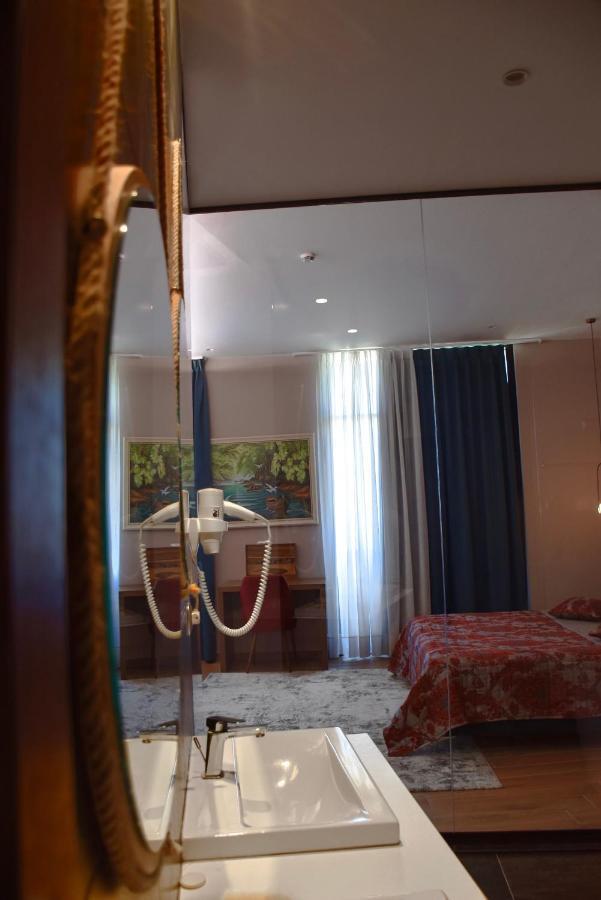 Coco Hotel Tirana Kültér fotó